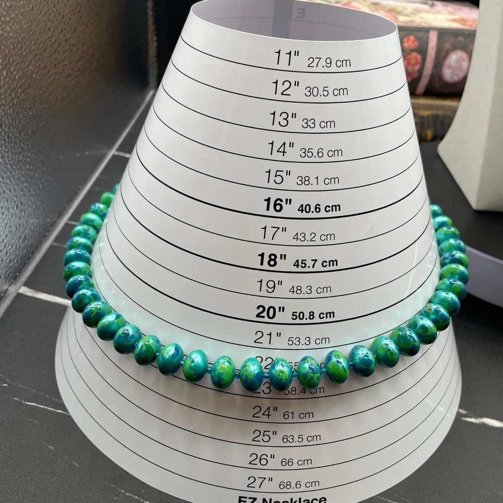 Vintage Green Classic Fashion Bezel Glass Chrysocolla Beaded Statement Necklace - Picture 10 of 10